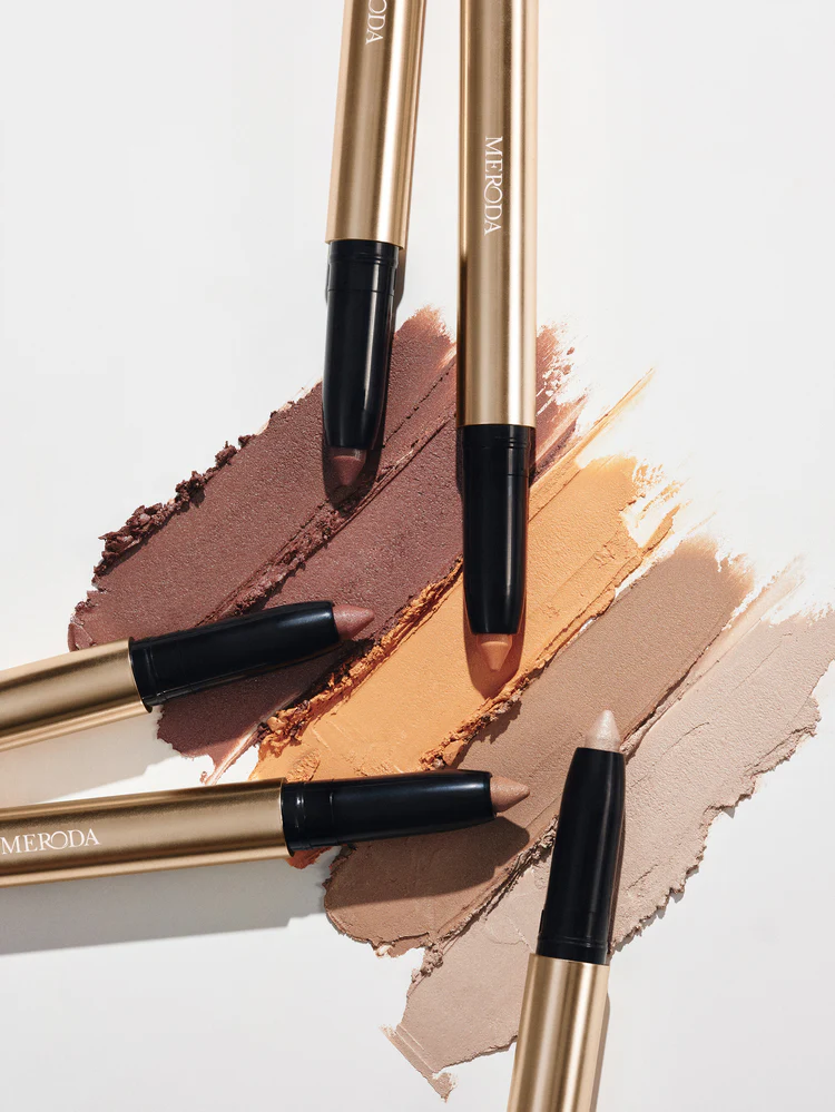 Eye Perfecting Shimmer Stick - Image 4